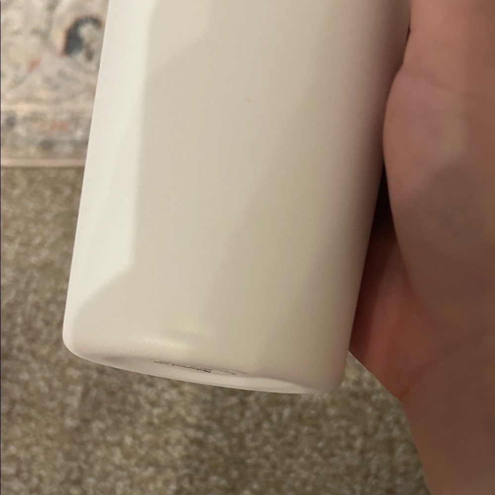 Hydro Flask White Tumbler with Blue Straw and Pink Logo - Picture 3 of 3